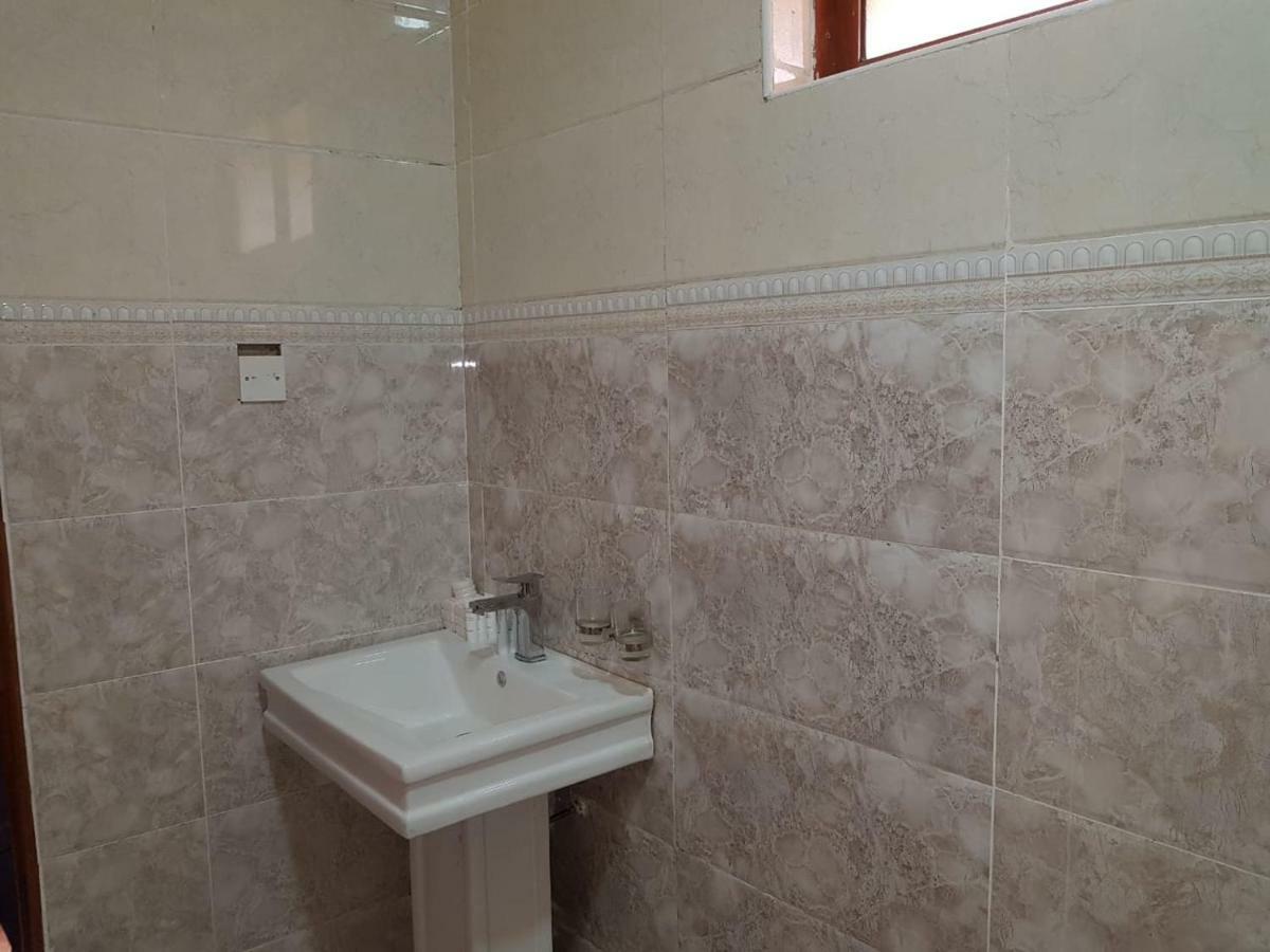 Esikar Gardens Hotel Narok Eksteriør bilde